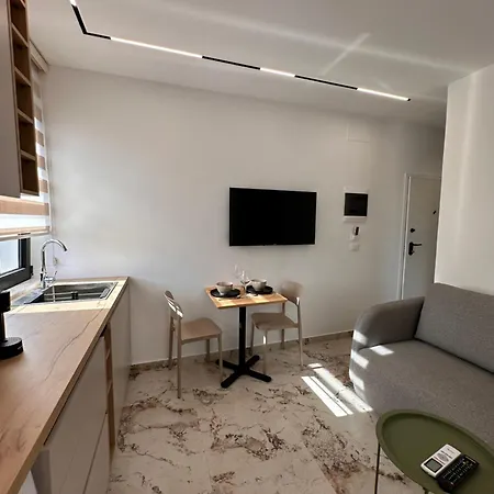 Διαμέρισμα Matisse No26 - One Bedroom With Balcony *