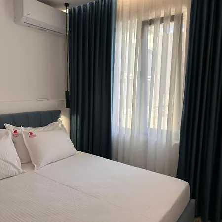 Matisse No26 - One Bedroom With Balcony Διαμέρισμα Τίρανα